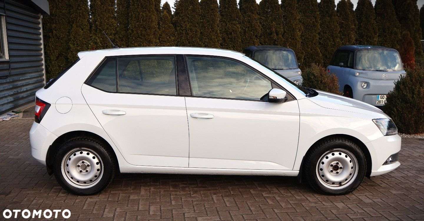 Skoda Fabia - 8