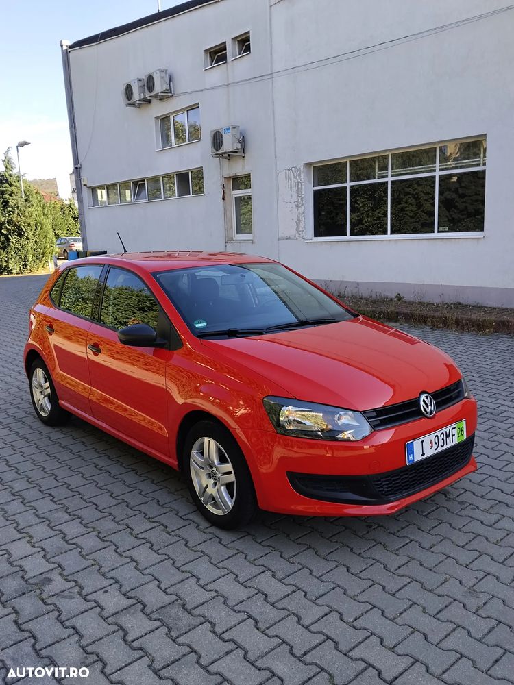 Volkswagen Polo - 2