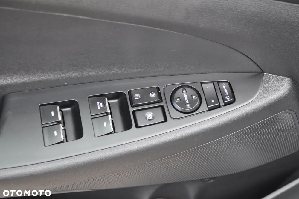 Hyundai Tucson 2.0 CRDI 4WD Automatik Premium - 22