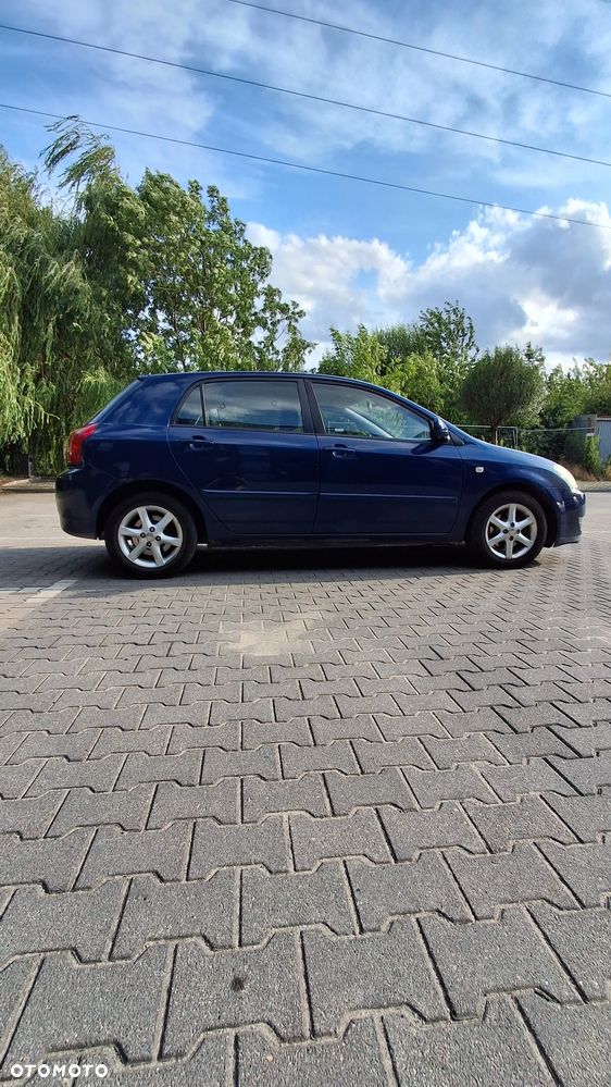 Toyota Corolla 2.0 D-4D Luna - 10