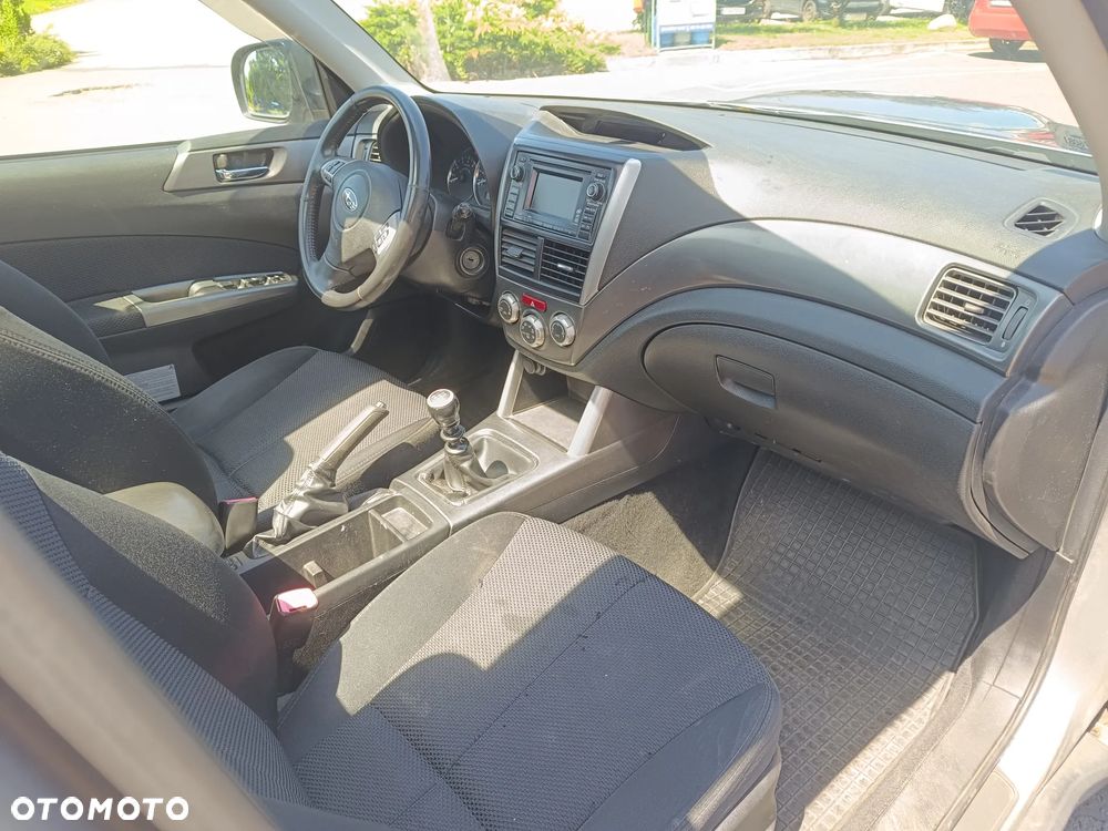 Subaru Forester 2.0D XA 000 - 5
