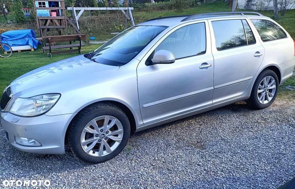 Skoda Octavia 2.0 TDI DPF Elegance - 1