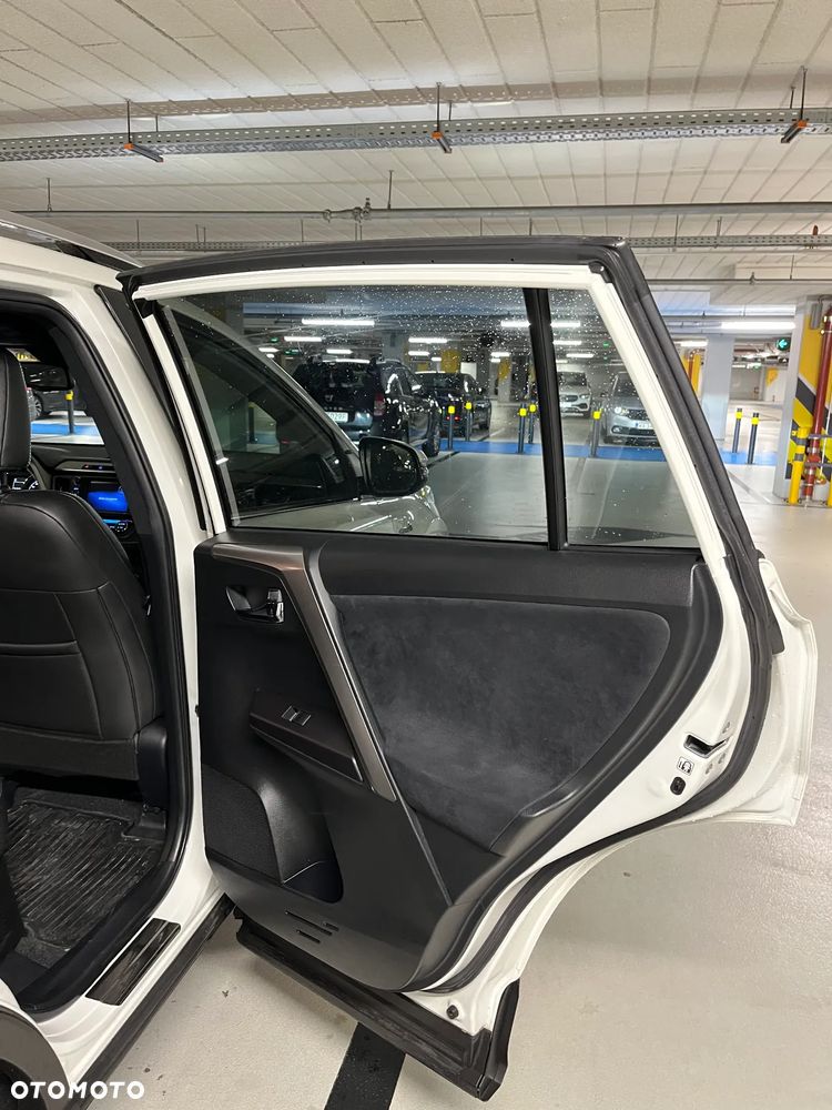 Toyota RAV4 Hybrid Prestige 4x2 - 11