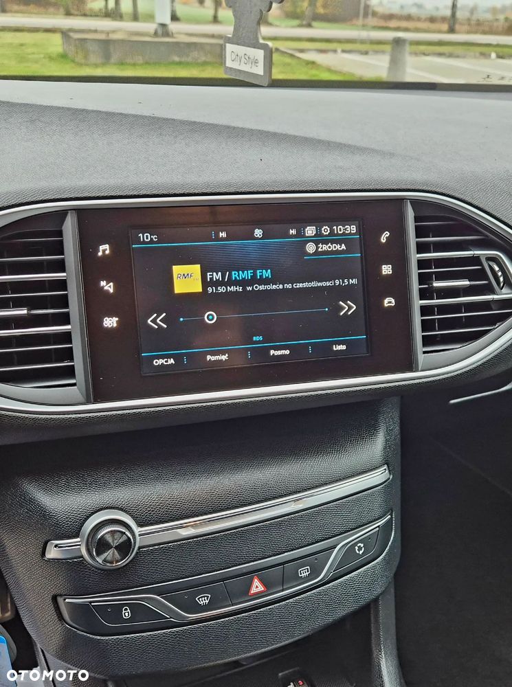 Peugeot 308 - 30