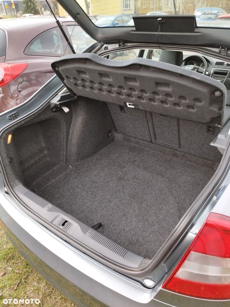 Skoda Octavia 1.4 TSI Ambiente - 23