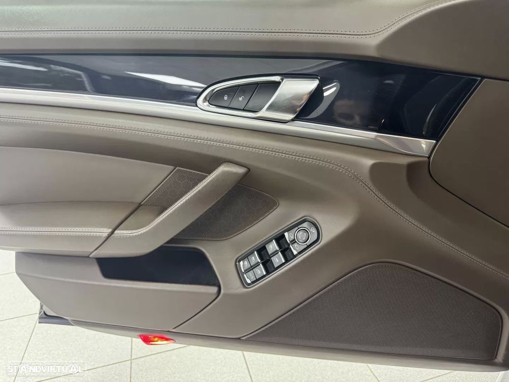 Porsche Panamera S e-Hybrid - 21
