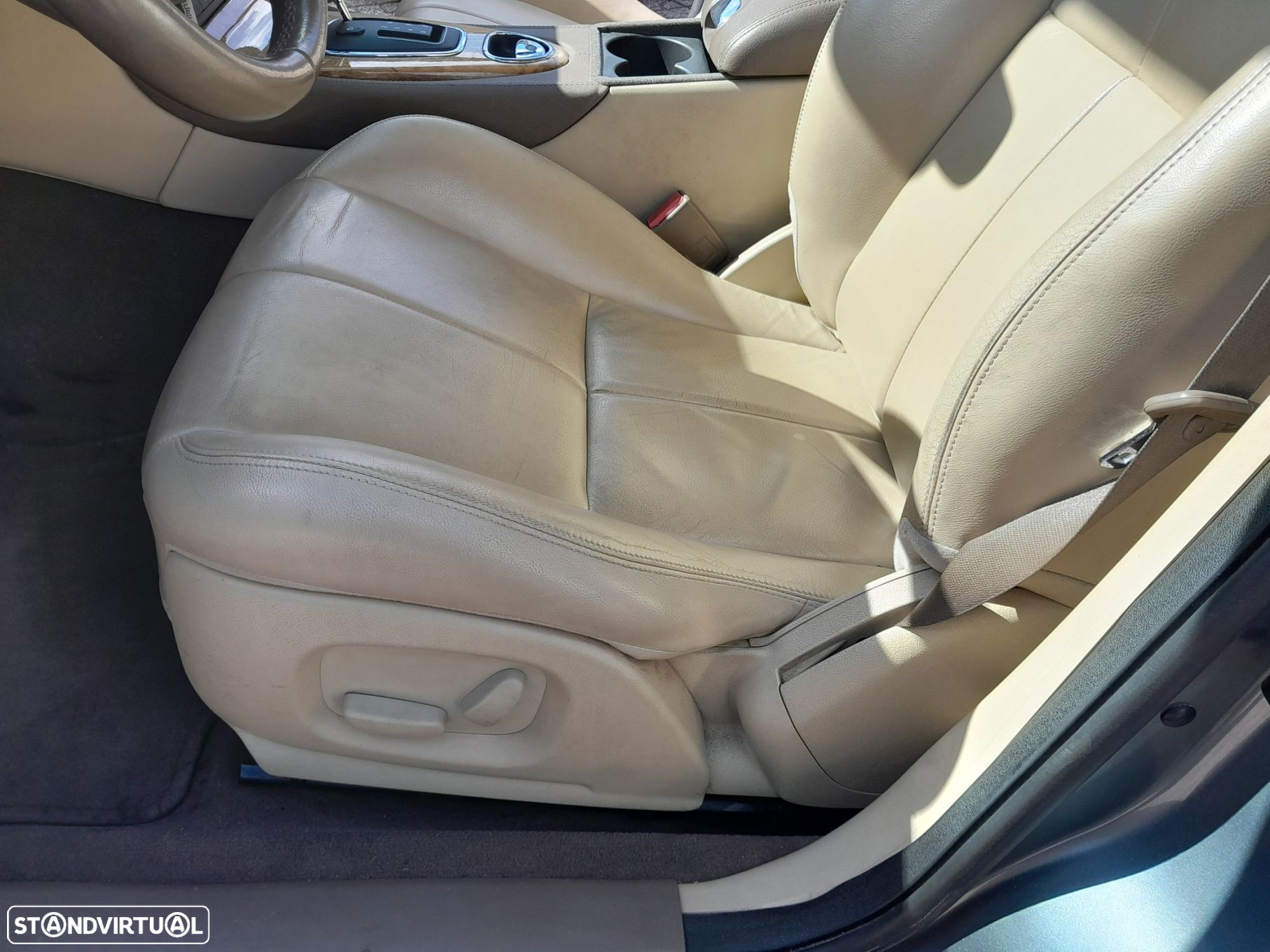 Jaguar S-Type 2.7 D V6 Executive Auto. - 35