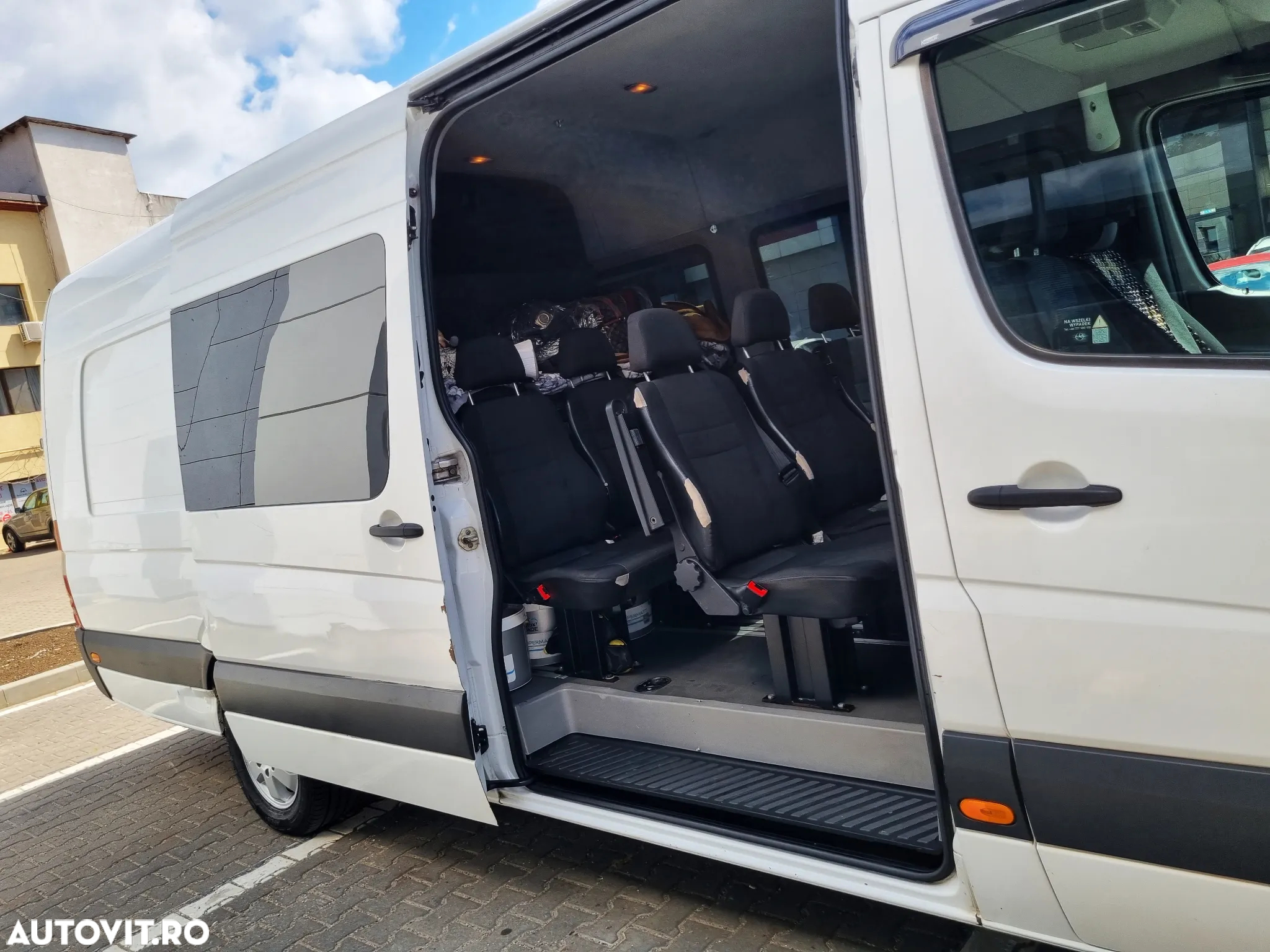 Mercedes-Benz Sprinter - 5
