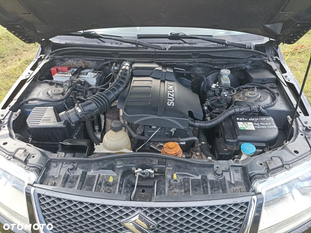 Suzuki Grand Vitara 1.9 DDiS - 13