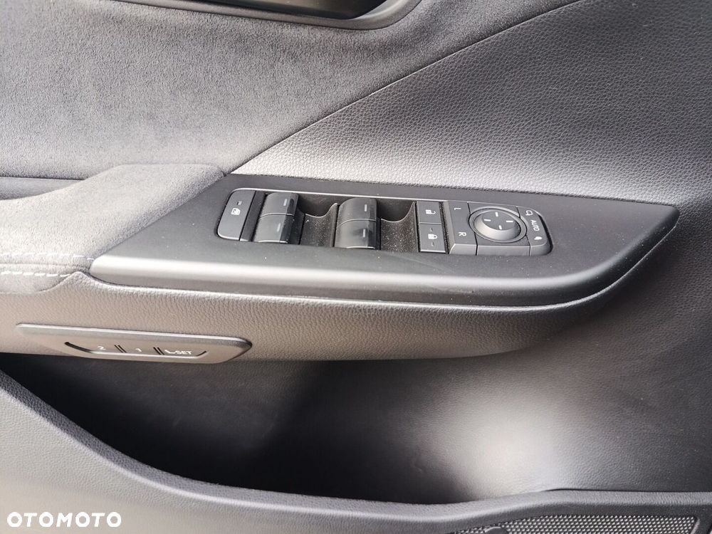 Toyota C-HR 1.8 Hybrid Executive - 20