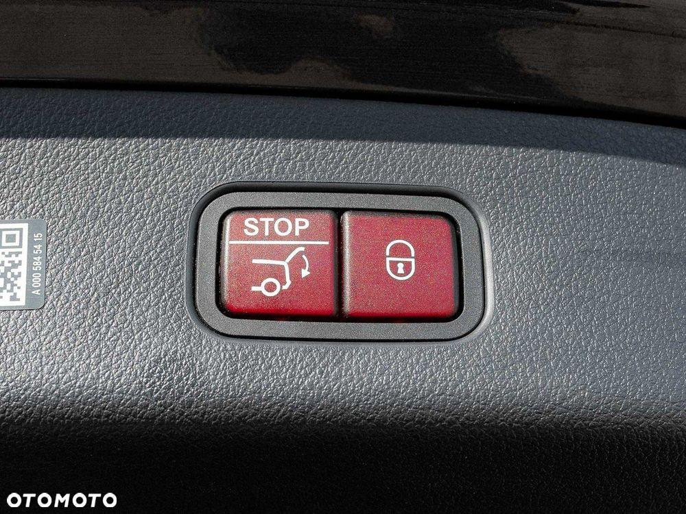 Mercedes-Benz GLC - 27