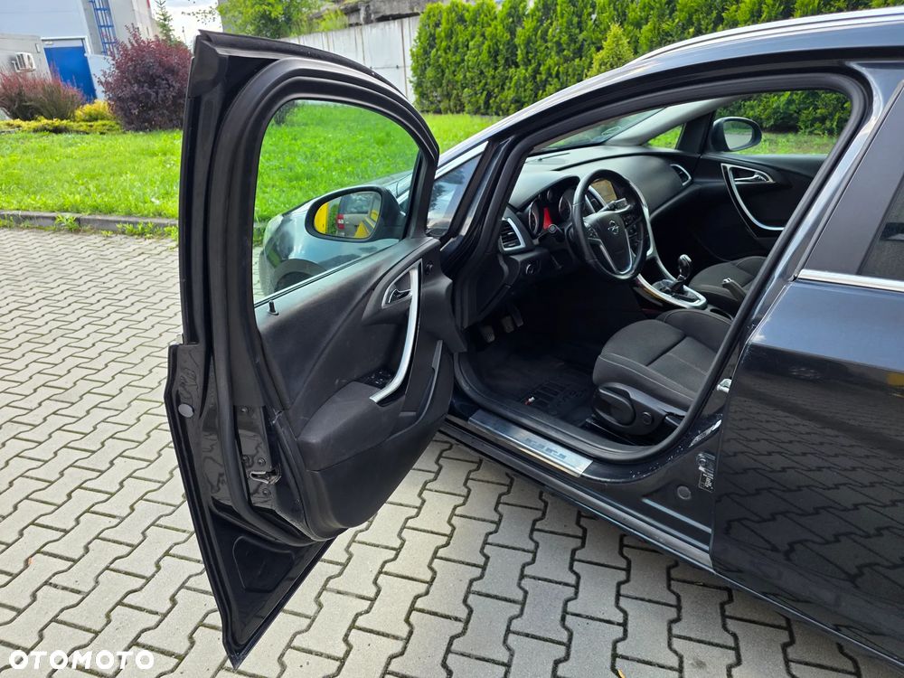 Opel Astra 1.6 T Sport - 9