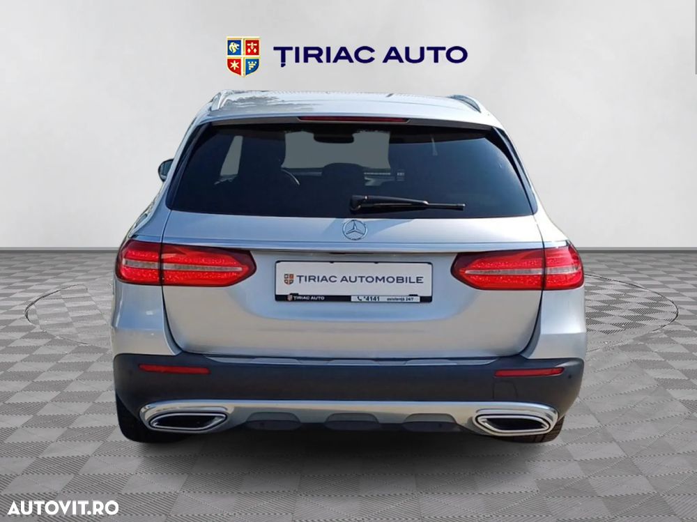 Mercedes-Benz E 220 d 4Matic T All-Terrain 9G-TRONIC Avantgarde - 4