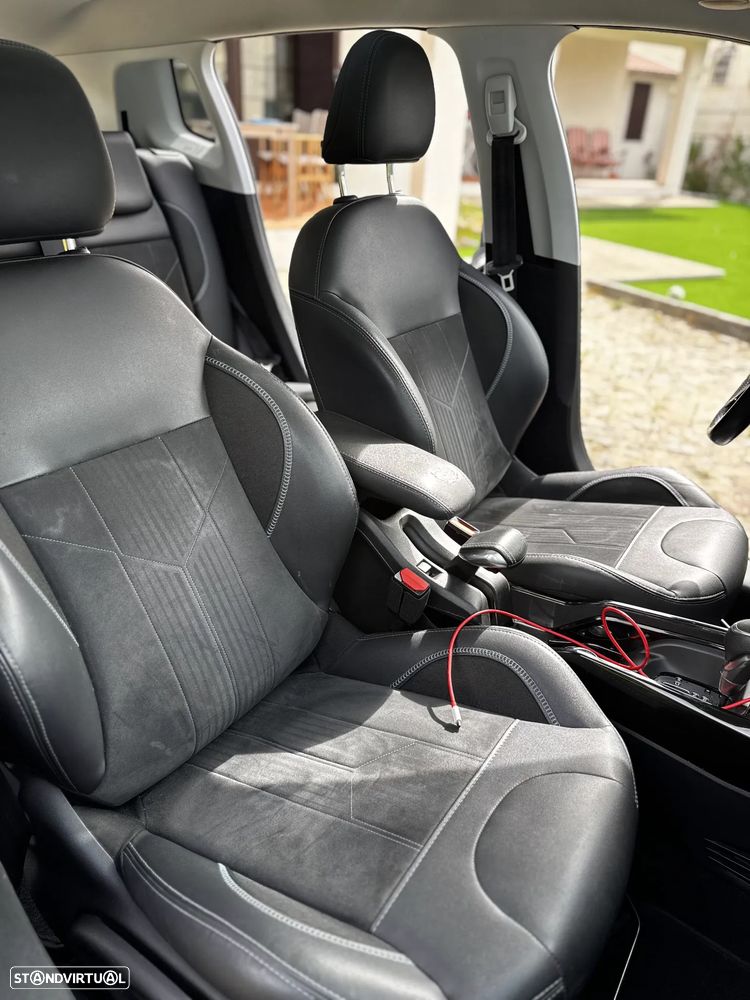 Peugeot 2008 - 15
