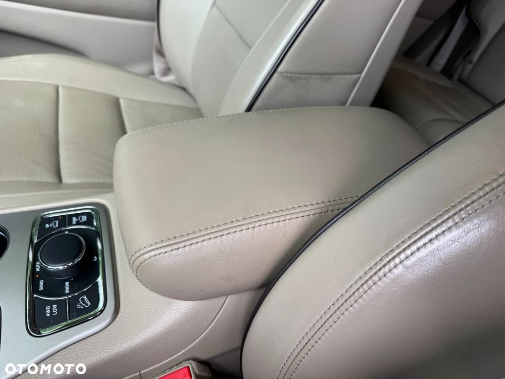 Jeep Grand Cherokee 3.6 V6 Overland Summit - 18