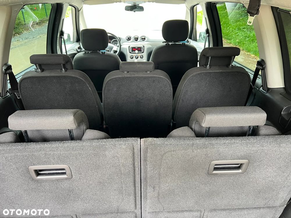 Ford Galaxy 2.0 TDCi Ghia - 15