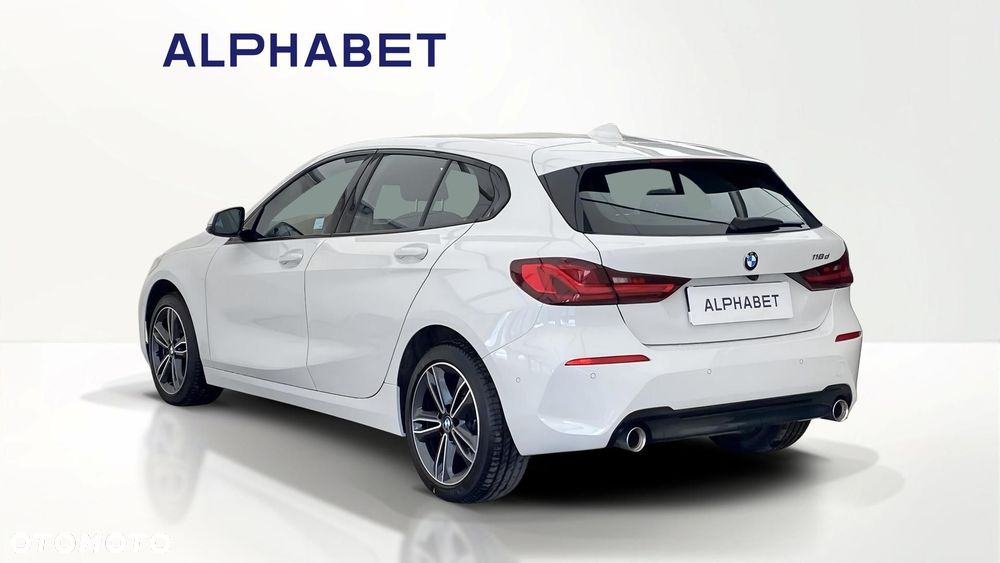 BMW Seria 1 118d Sport Line - 3