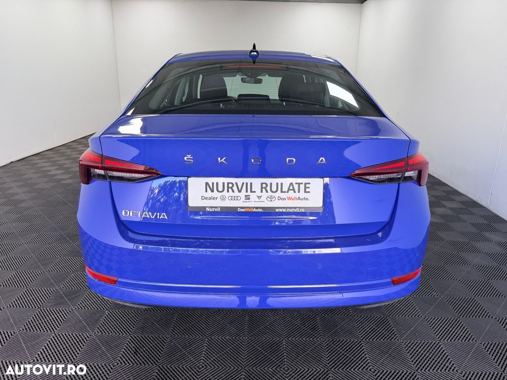 Skoda Octavia 1.6 TDI Ambition - 8