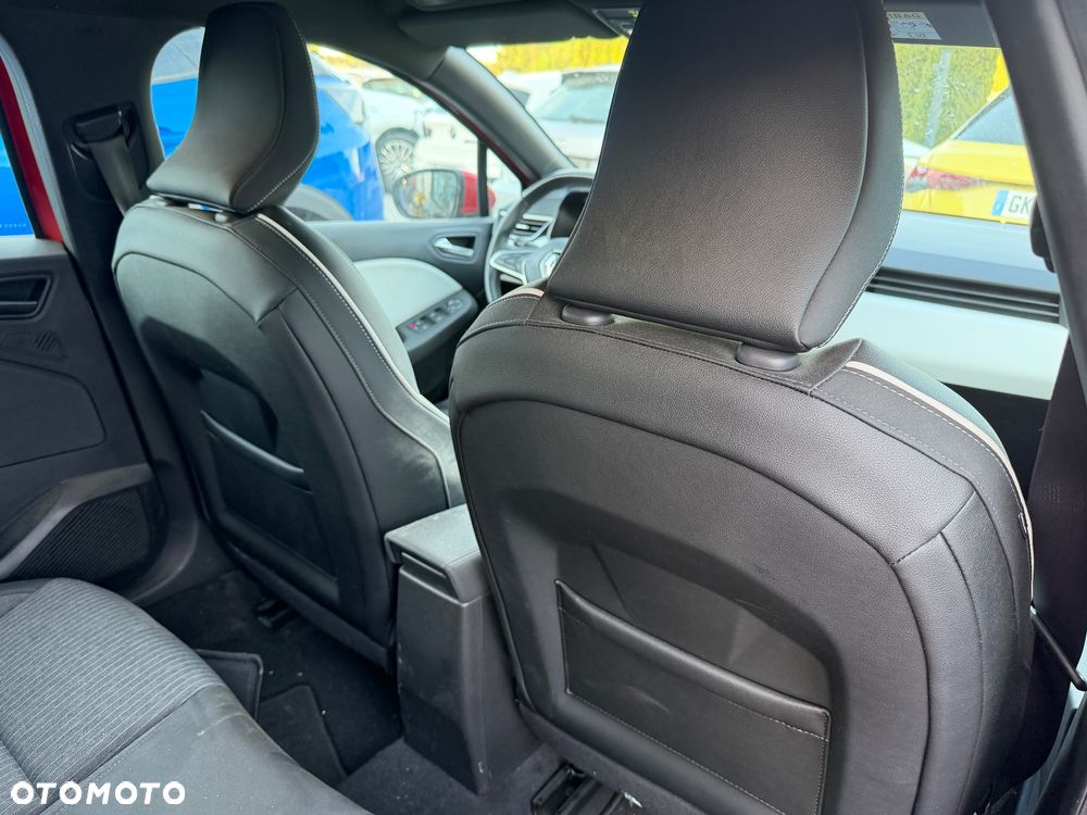 Renault Clio TCe 90 EVOLUTION - 18