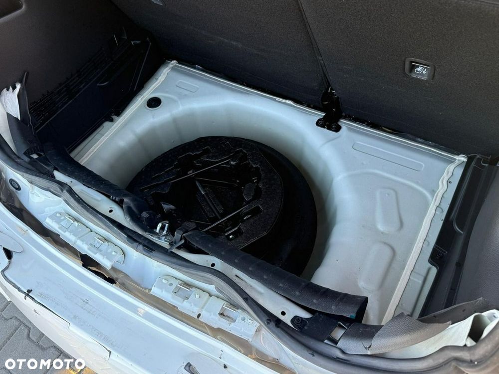 Kia Rio 1.2 M - 18