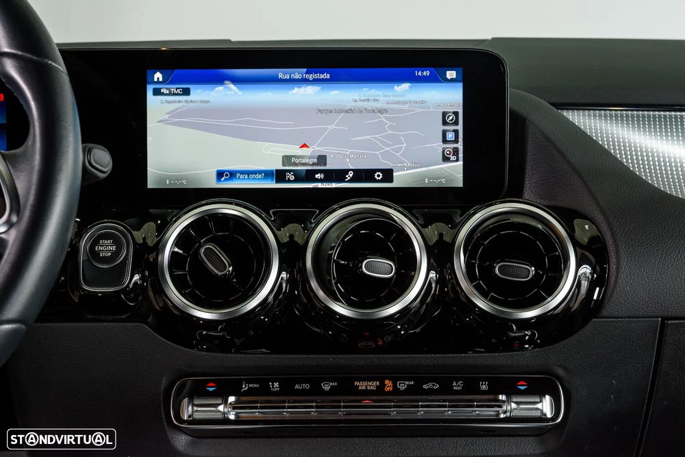 Mercedes-Benz GLA 250 - 12