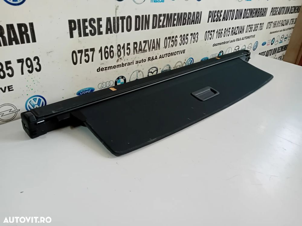 Rulou Portbagaj Volvo V90 2016–2020 OEM 31484975 - 1