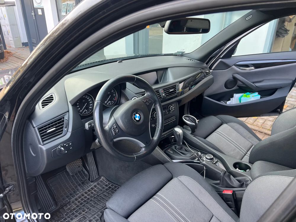 BMW X1 sDrive18i - 8