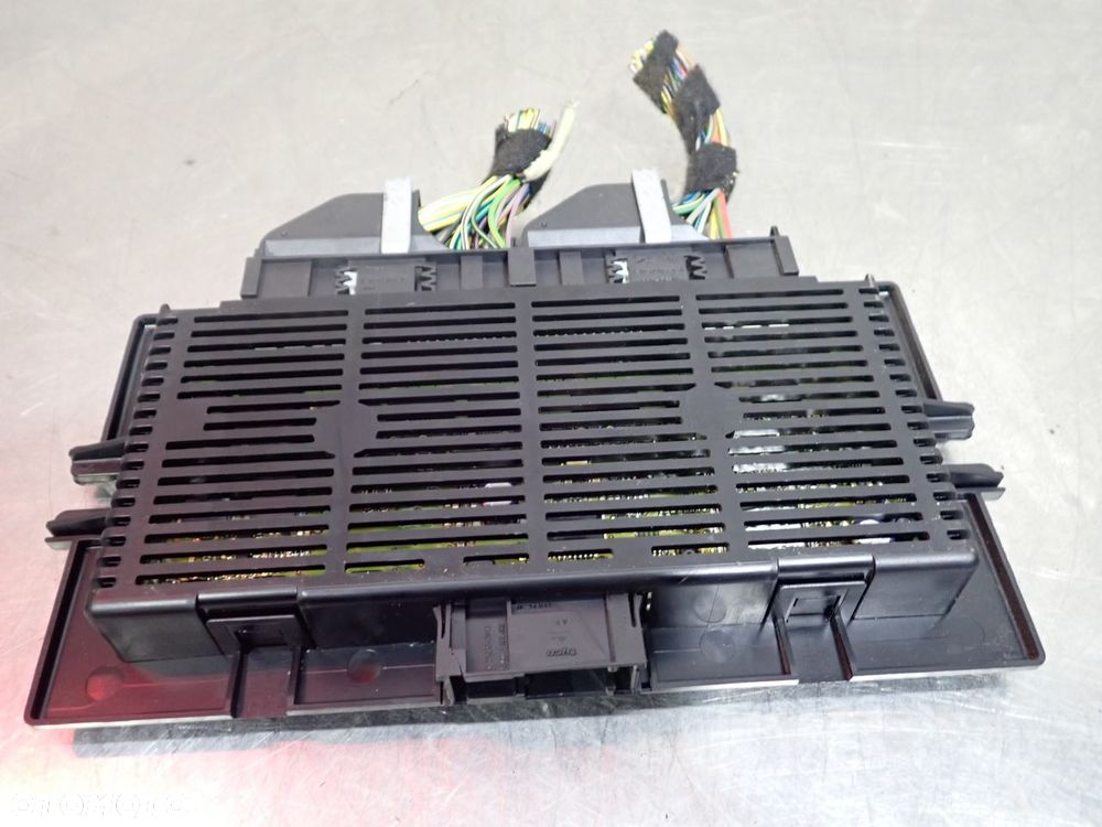 MODUŁ STEROWNIK ŚWIATEŁ BMW E90 325I 2.5 - 2