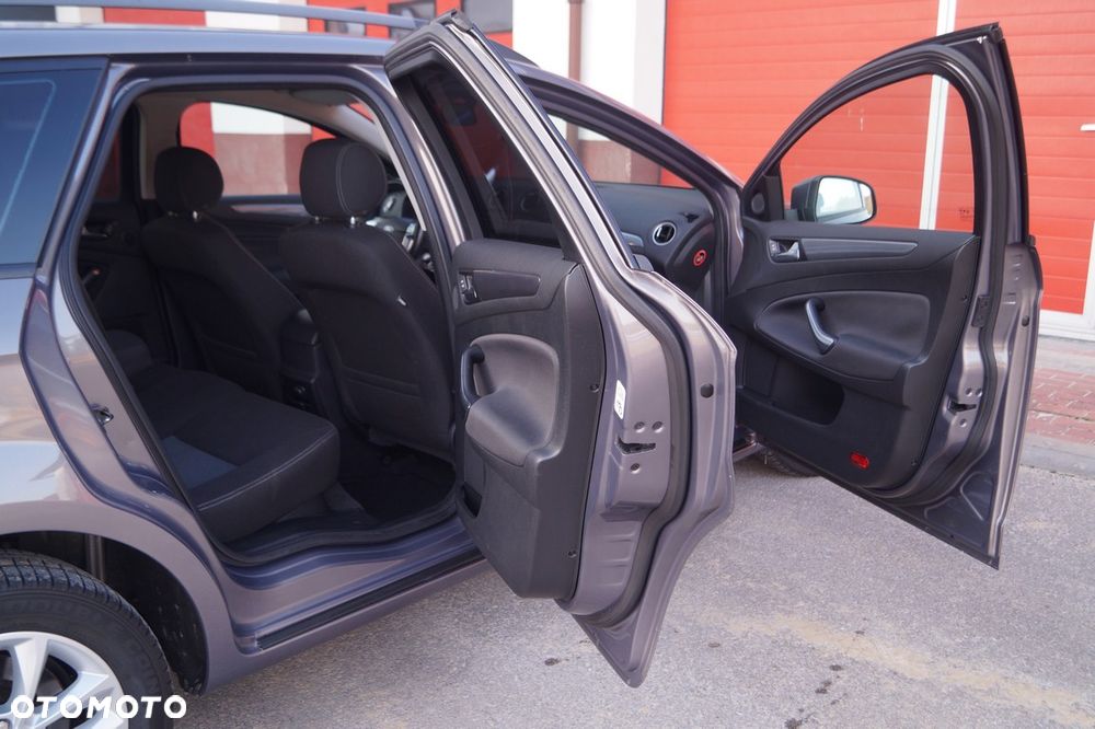 Ford Mondeo - 23