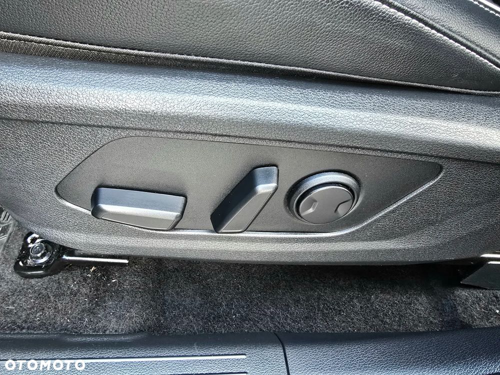 Kia Sportage 1.6 T-GDI PHEV GT Line 4WD - 19