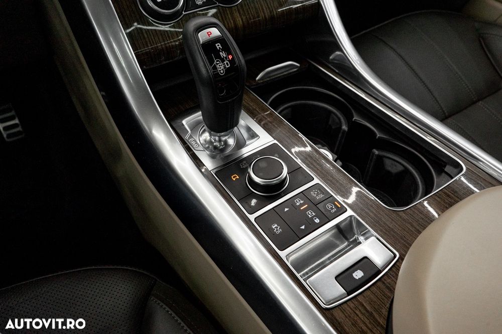 Land Rover Range Rover Sport 3.0 I TDV6 HSE - 36