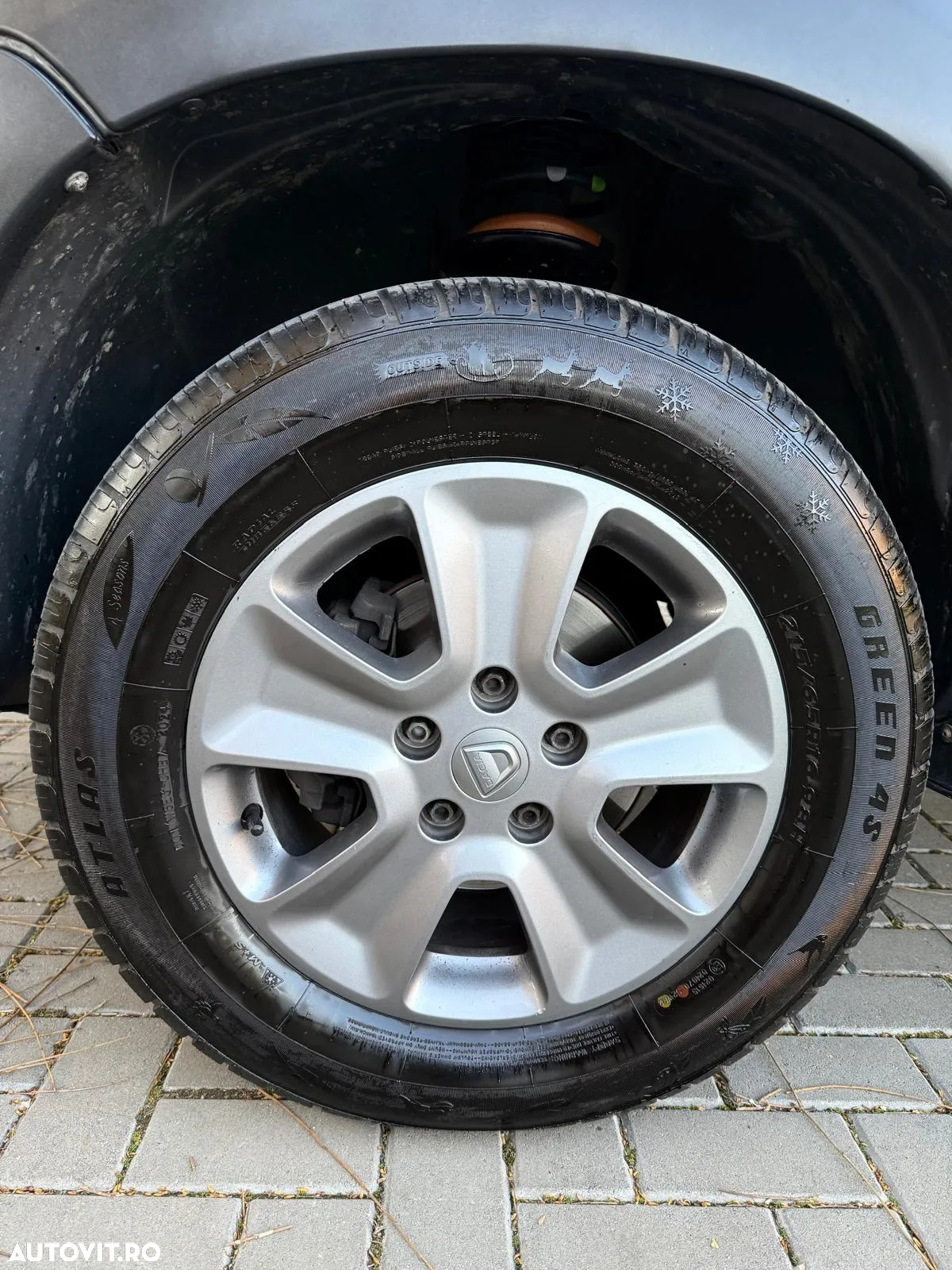 Dacia Duster 1.5 dCi 4x4 Laureate - 14