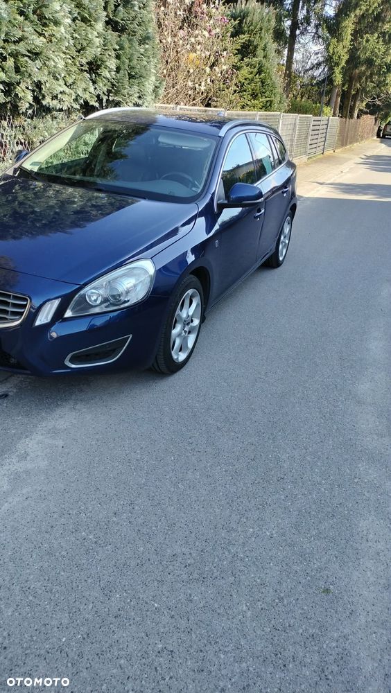 Volvo V60 D3 Ocean Race - 8