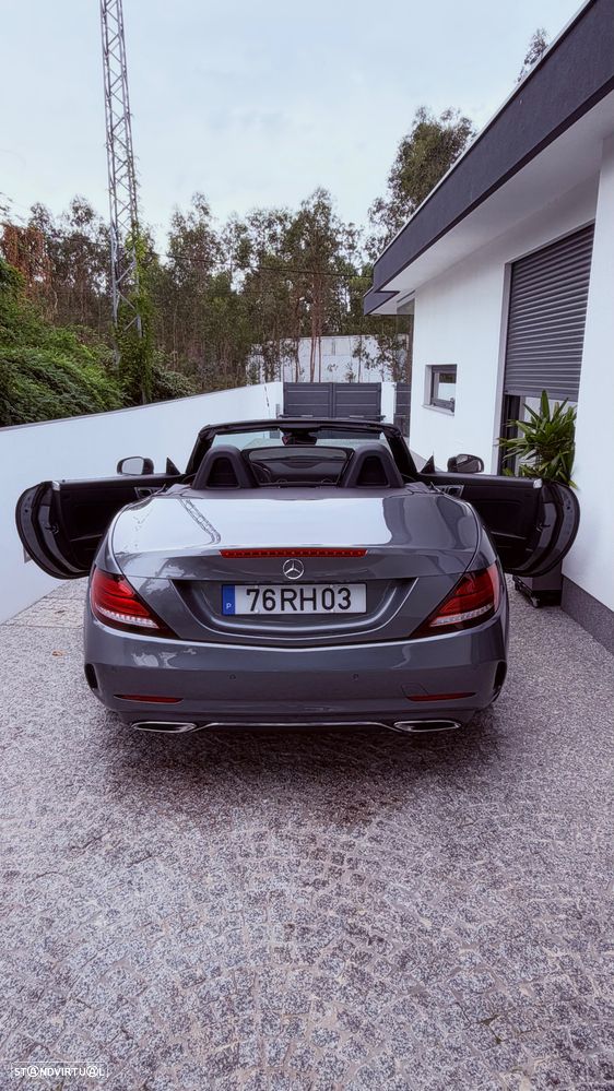 Mercedes-Benz SLC 250 d - 34