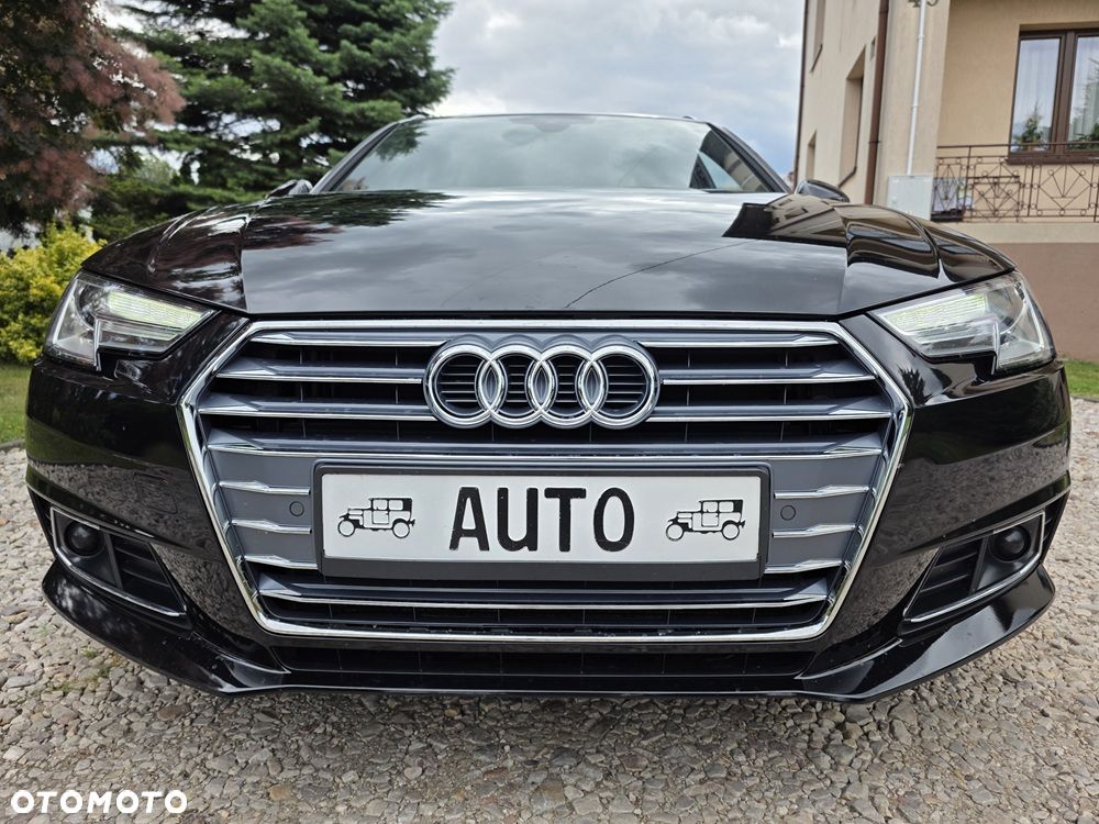 Audi A4 Avant 2.0 TDI DPF clean diesel multitronic S line Sportpaket - 11
