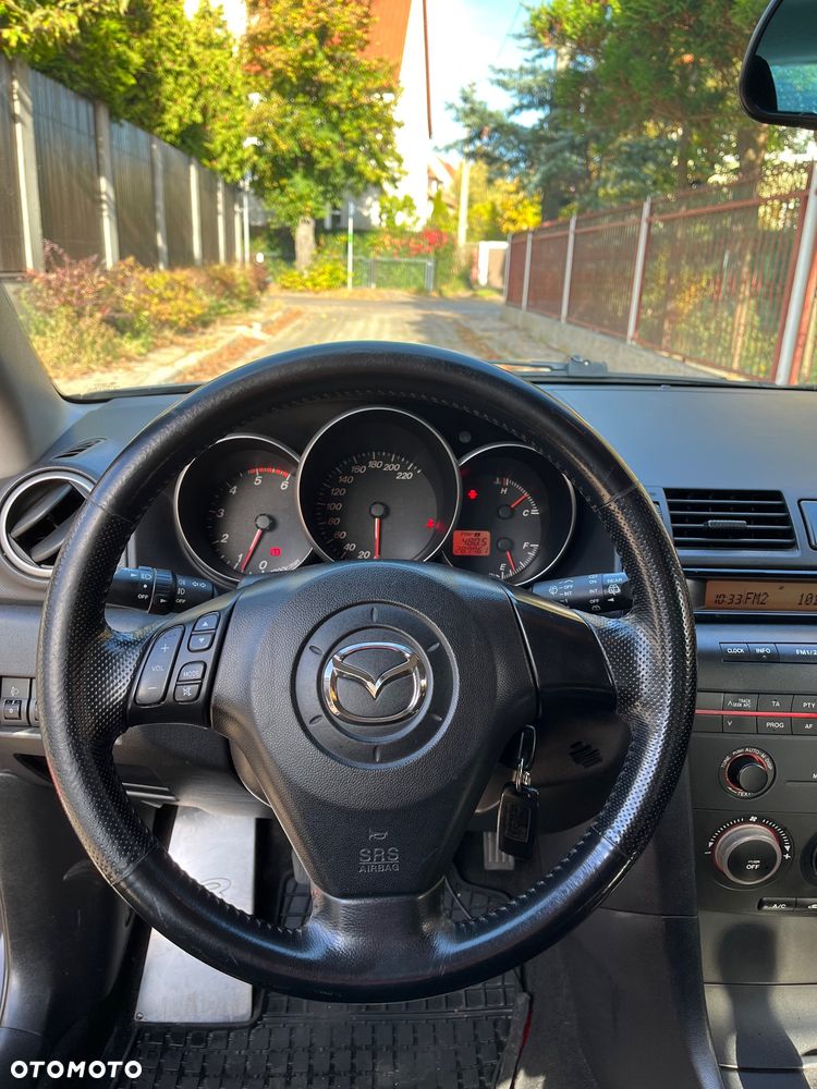 Mazda 3 - 10