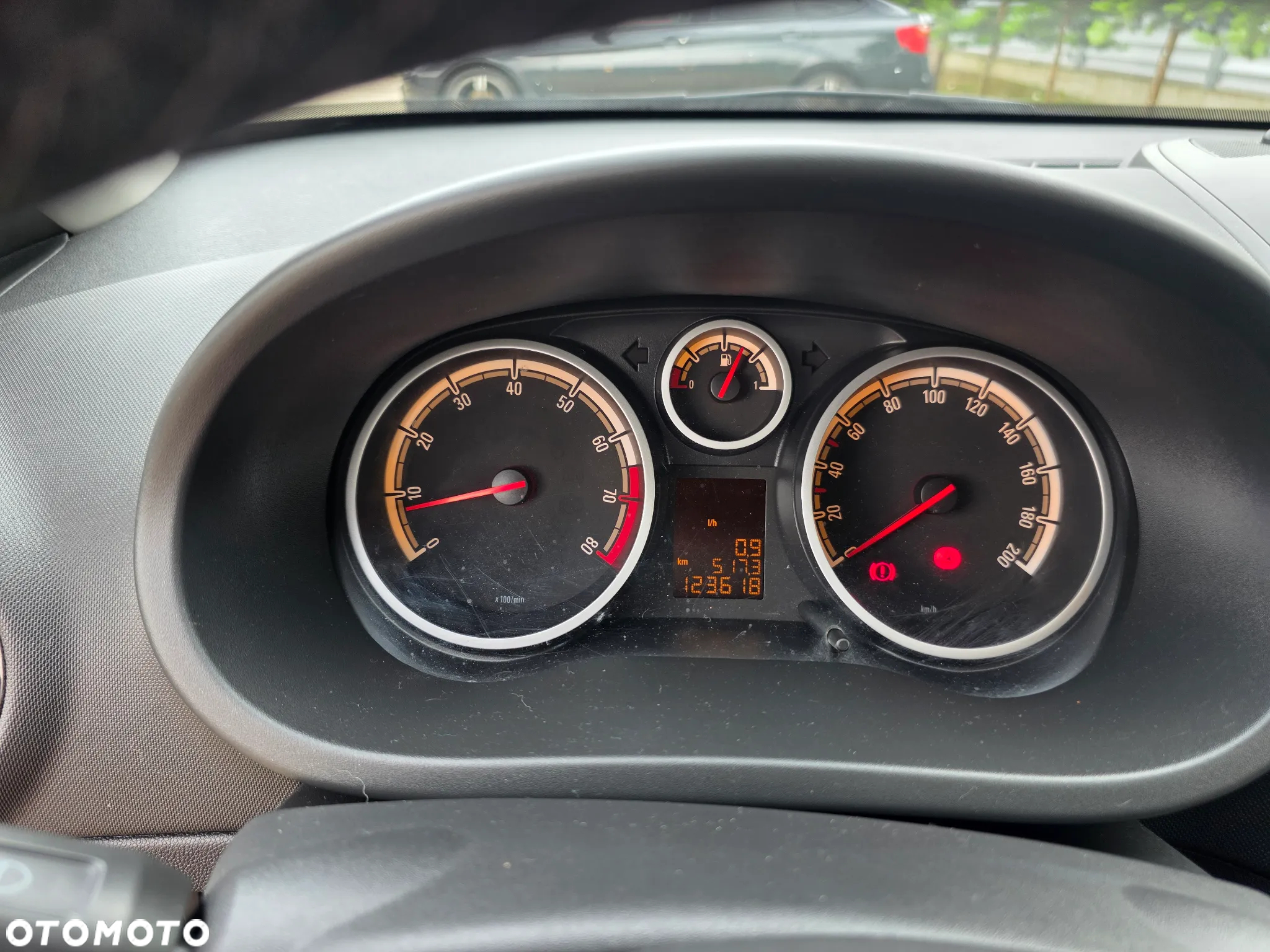 Opel Corsa 1.2 16V Cosmo S&S - 26