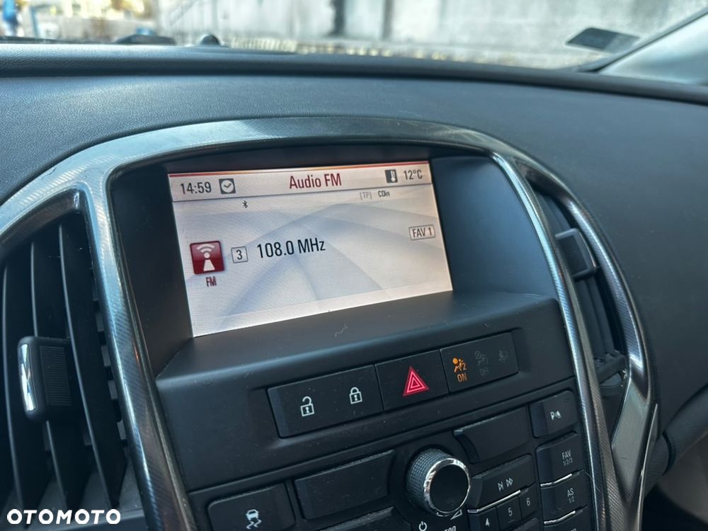 Opel Astra IV 1.4 T Cosmo - 13