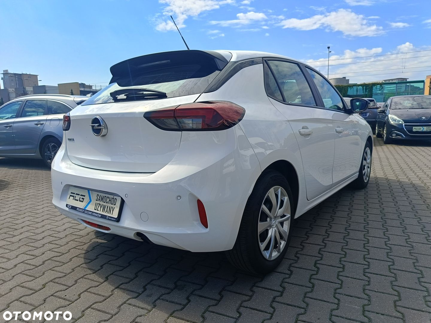 Opel Corsa 1.2 S&S - 2