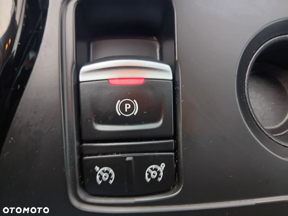 Renault Kadjar 1.2 Energy TCe Limited - 23