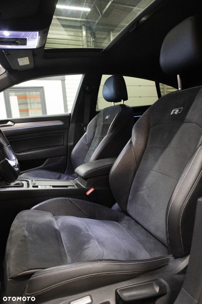 Volkswagen Arteon 2.0 TSI 4Motion R-Line DSG - 16