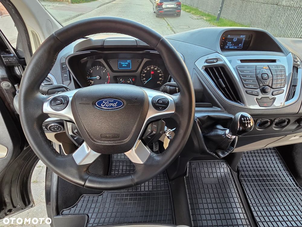 Ford Transit Custom 300 L1H1 VA Titanium - 32