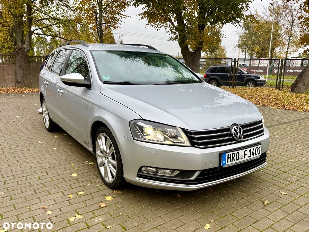 Volkswagen Passat 2.0 TDI Comfortline DSG - 2