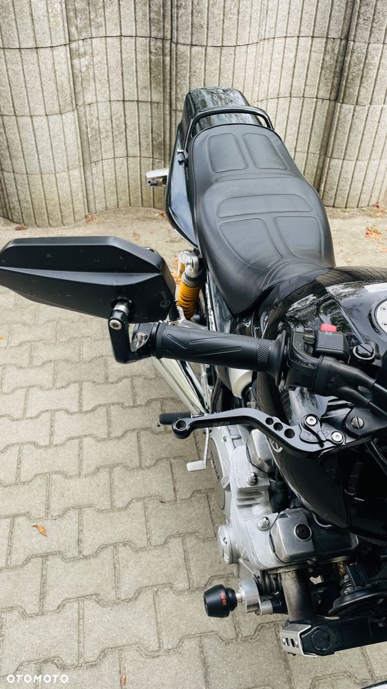 Yamaha XJR - 4