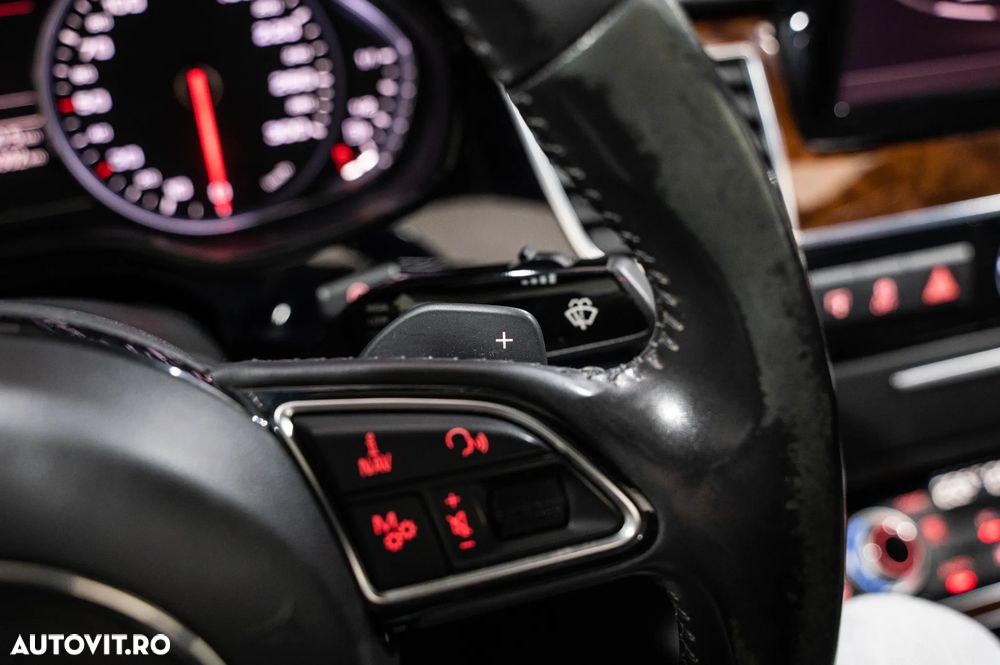 Audi A8 3.0 TDI DPF quattro Tiptronic - 25