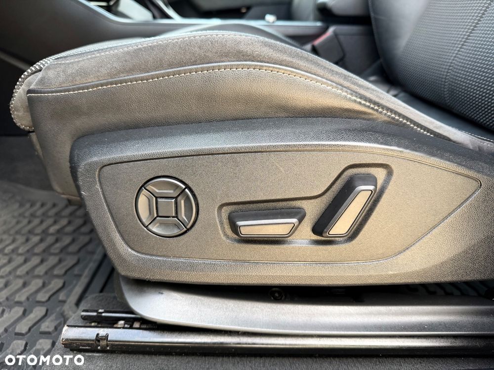Audi Q3 45 TFSI Quattro S Line S tronic - 20