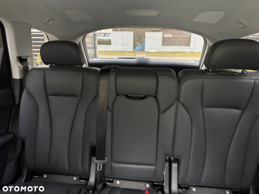 Audi Q7 - 10