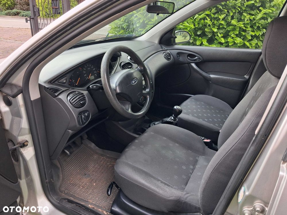 Ford Focus - 6