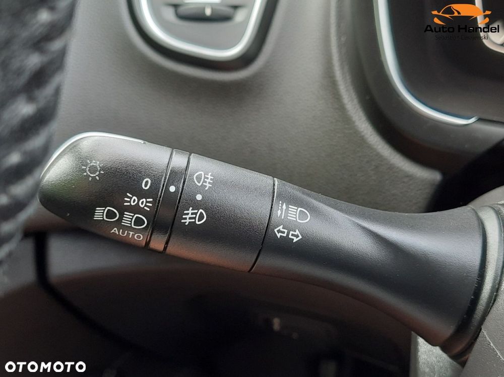 Renault Scenic TCe 140 GPF EDC LIMITED - 18