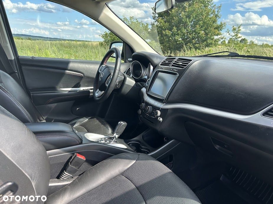 Dodge Journey - 4